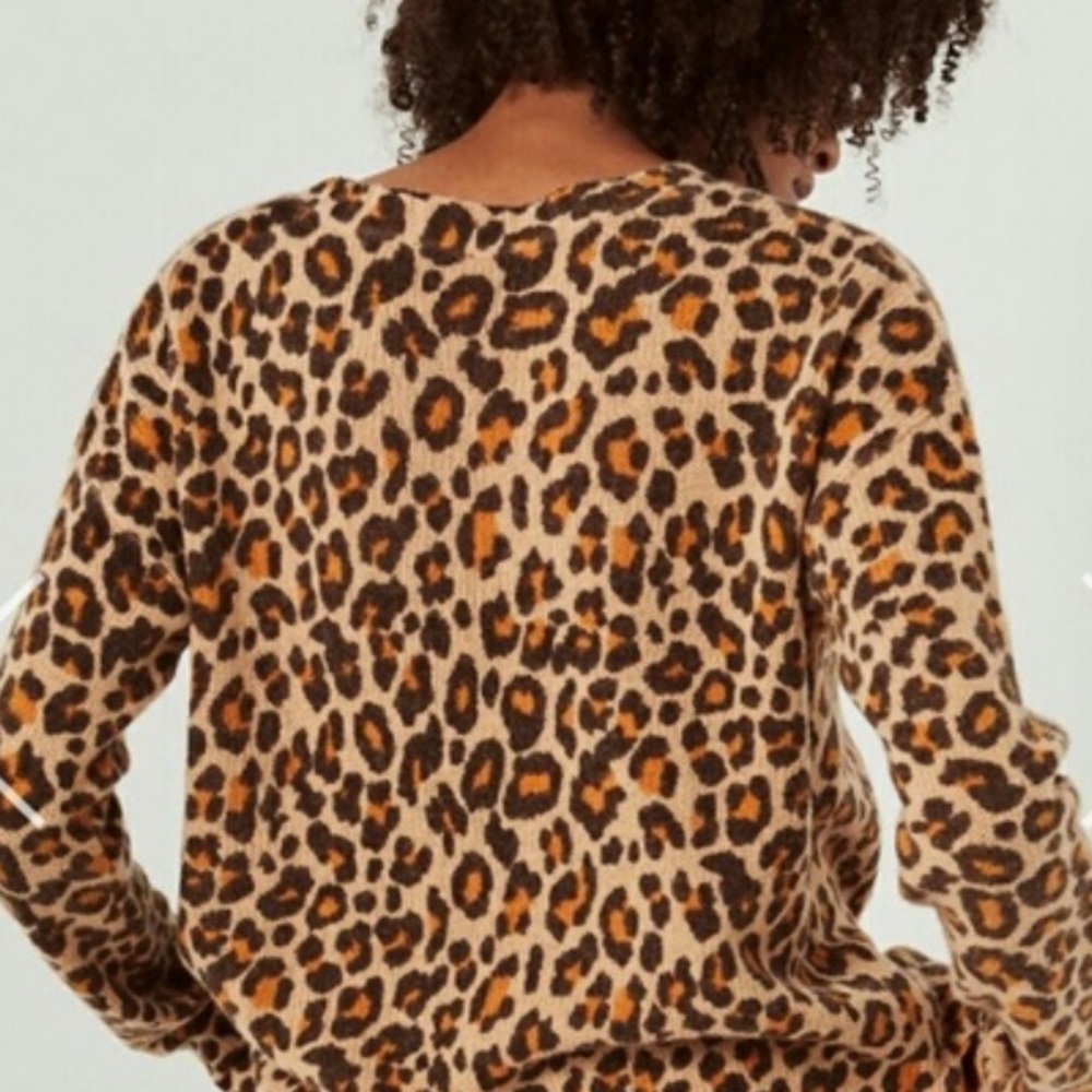 Spell Wildcat Sweater - NWT - Tan and Brown Leopard - NWT - Sz. M- 🐆🐆🐆🐆🐆 - Picture 3 of 10